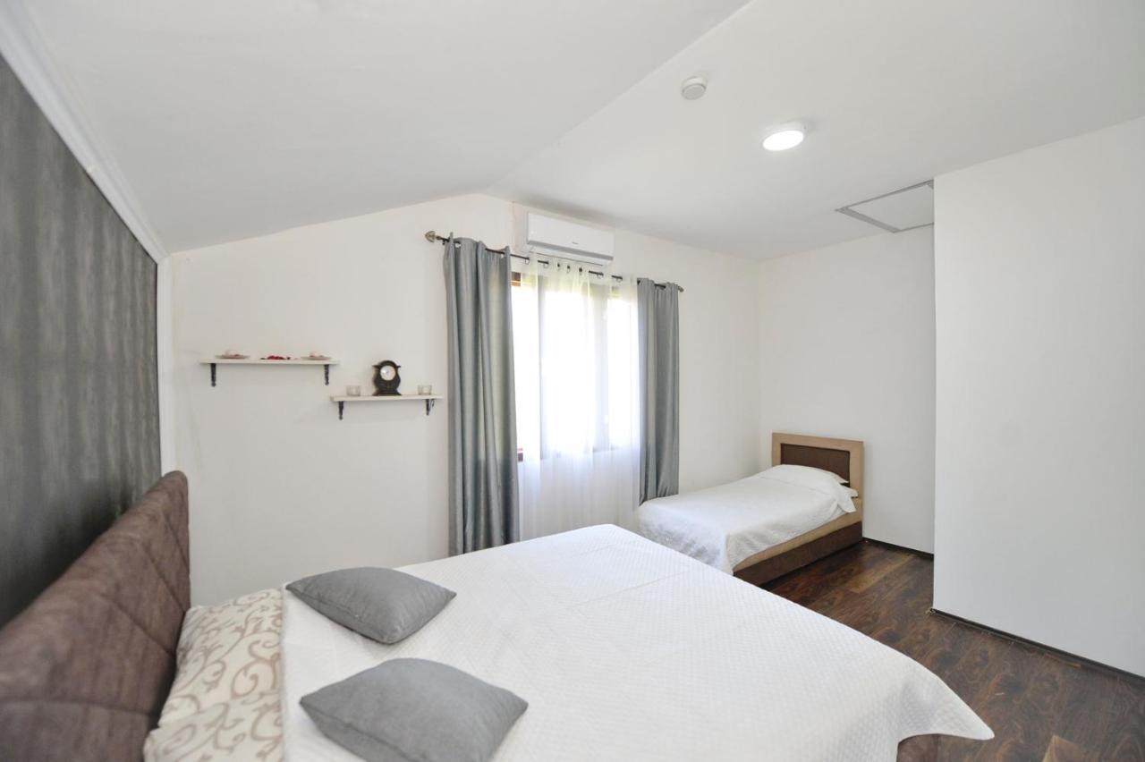 Vila Andrea Danilovgrad Luaran gambar