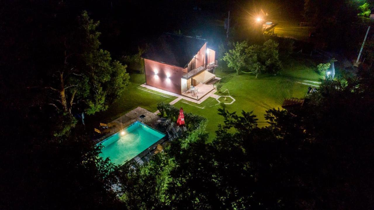 Vila Andrea Danilovgrad Luaran gambar