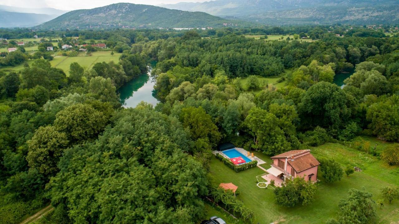 Vila Andrea Danilovgrad Luaran gambar